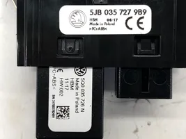 Skoda Rapid (NH) Connecteur/prise USB 