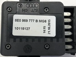 Audi Q3 8U Istuimen säädön kytkin 8K0959747