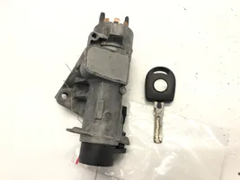 Volkswagen Polo IV 9N3 Ignition lock 4B0905851C