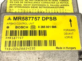 Mitsubishi Colt Sensore d’urto/d'impatto apertura airbag MR587757