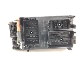 Opel Astra J Fuse box set 13318782