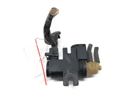 Opel Astra J Regolatore di pressione del carburante 70308500