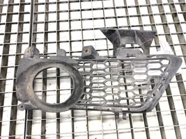 BMW 3 F30 F35 F31 Etupuskurin alempi jäähdytinsäleikkö 8054156