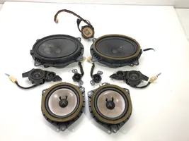 Toyota Avensis T270 Kit sistema audio 86160-05170