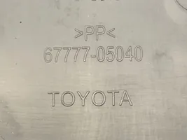 Toyota Avensis T270 Garniture de panneau carte de porte avant 