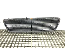 Mercedes-Benz C AMG W203 Atrapa chłodnicy / Grill A2038800483