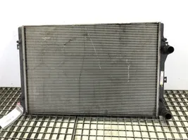 Volkswagen Touran I Dzesēšanas šķidruma radiators 1K0121251L