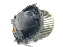 Volkswagen PASSAT B5.5 Ventola riscaldamento/ventilatore abitacolo 8D1820021