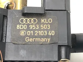 Audi A4 S4 B5 8D Leva/interruttore dell’indicatore di direzione e tergicristallo 8D0953503