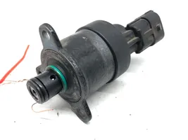 Volvo S60 Regulator ciśnienia paliwa 0928400548