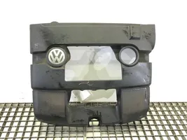 Volkswagen PASSAT B6 Copri motore (rivestimento) 06A103925CH