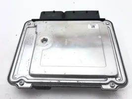 Renault Clio IV Komputer / Sterownik ECU silnika 03G906021SM