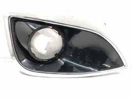 Hyundai ix35 Etupuskurin alempi jäähdytinsäleikkö 86585-2Y000