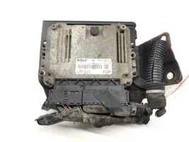 Opel Zafira B Komputer / Sterownik ECU silnika 