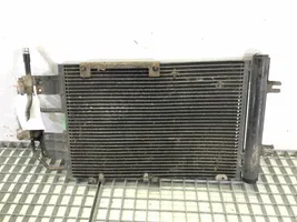 Opel Zafira B Radiateur de refroidissement 10100034