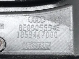 Audi A4 S4 B7 8E 8H Pezzo della carrozzeria anteriore 8E0805594E