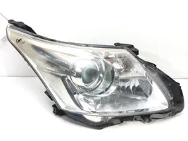 Toyota Avensis T270 Phare frontale 81126-05310