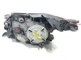 Toyota Avensis T270 Phare frontale 81126-05310
