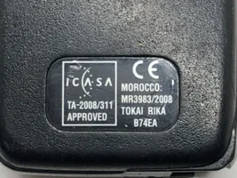 Toyota Avensis T270 Chiave/comando di accensione B74EA