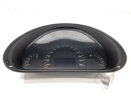 Mercedes-Benz C AMG W203 Speedometer (instrument cluster) A2035401347