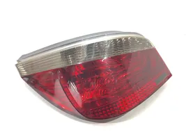 BMW 5 E60 E61 Lampa tylna 7165737