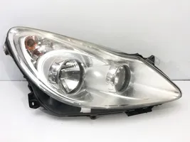 Opel Corsa D Lampa przednia 13186382