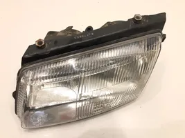 Volkswagen PASSAT B5 Lampa przednia 