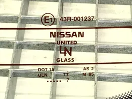 Nissan Pathfinder R51 Galinis stiklas 