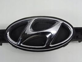 Hyundai i20 (GB IB) Grille calandre supérieure de pare-chocs avant 