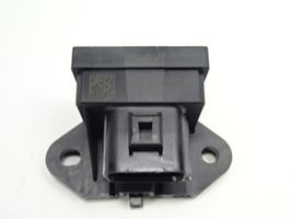 Ford Focus Polttoainepumpun rele AU5A9D370