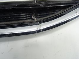 Volvo V40 Grille de calandre avant 