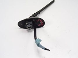 Mazda 2 Antena GPS 