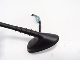 Mazda 2 Antena GPS 