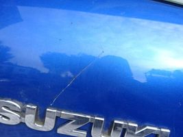 Suzuki Swift Couvercle de coffre 