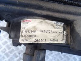 Opel Combo D Radiatorių komplektas 8D8700000