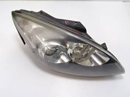 Hyundai i30 Lampa przednia 100215154436