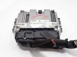 KIA Sportage Engine control unit/module 3911427345