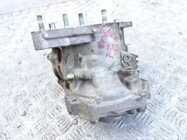 Toyota RAV 4 (XA40) Differenziale anteriore 2W325TM