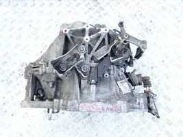 Toyota RAV 4 (XA40) Scatola del cambio manuale a 6 velocità 