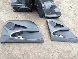 Volvo V40 Set di rivestimento sedili e portiere 