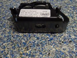 Audi A4 S4 B9 8W Tavaratilan verkon kiinnitys 8W9861736