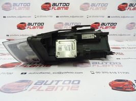 Audi Q3 8U Faro delantero/faro principal 8U0941006