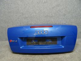 Audi A4 S4 B6 8E 8H Tylna klapa bagażnika 
