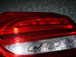 Mercedes-Benz C W205 Luci posteriori del portellone del bagagliaio A2059061603