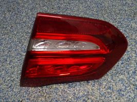 Mercedes-Benz C W205 Lampy tylnej klapy bagażnika A2059061603