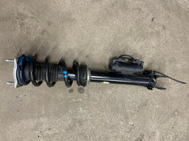 Mercedes-Benz C AMG W205 Front shock absorber with coil spring A2053207701