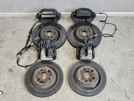 Mercedes-Benz GLE (W166 - C292) Set dischi freno e pinze 