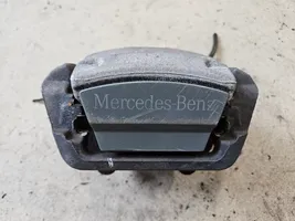 Mercedes-Benz S W222 Bremsscheiben und Bremssättel eingestellt 