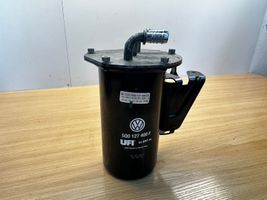 Volkswagen PASSAT B8 Boîtier de filtre à carburant 5Q0127399CC