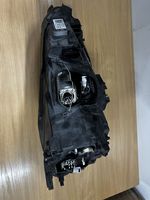 Volkswagen Golf Sportsvan Phare frontale 517941033A